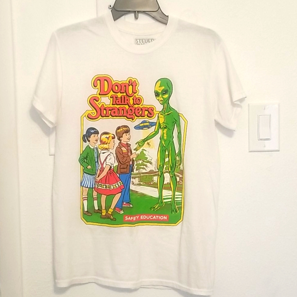 Modcloth "dont talk to strangers" alien Tee